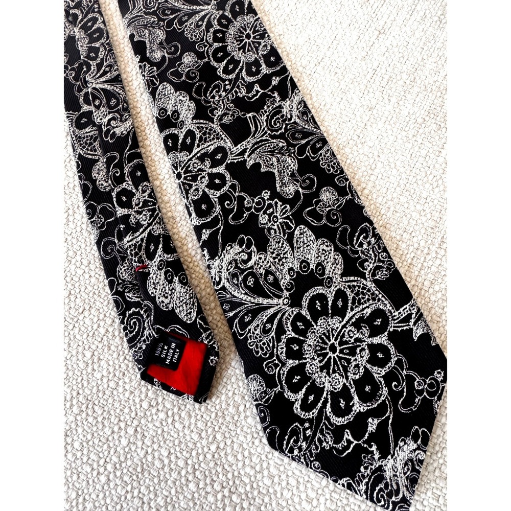 Christian Lacroix Mens Silk Tie Black White Floral Pattern‎ Made in ITALY